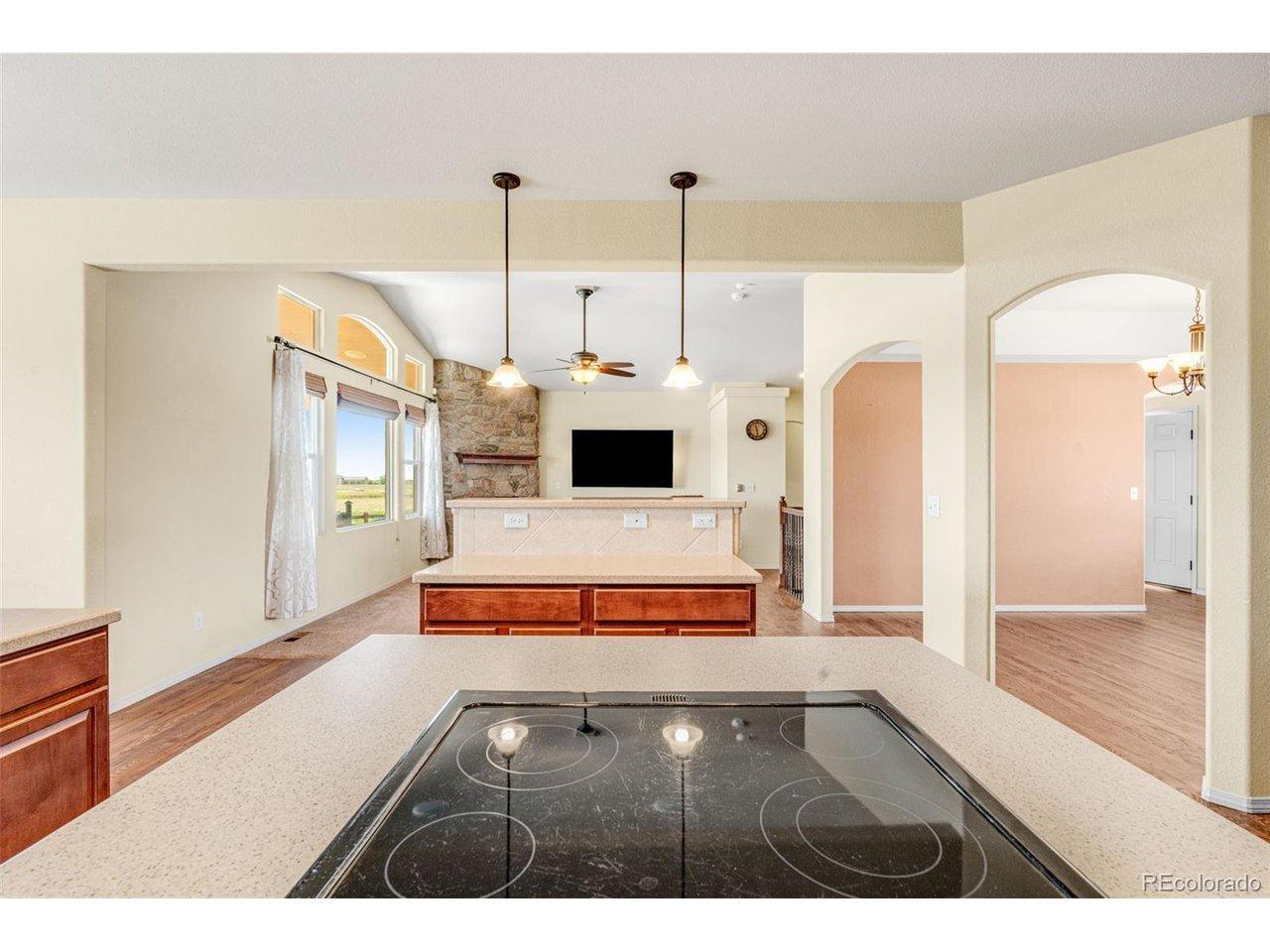 Image 3: Kitchen Image 3: Kitchen