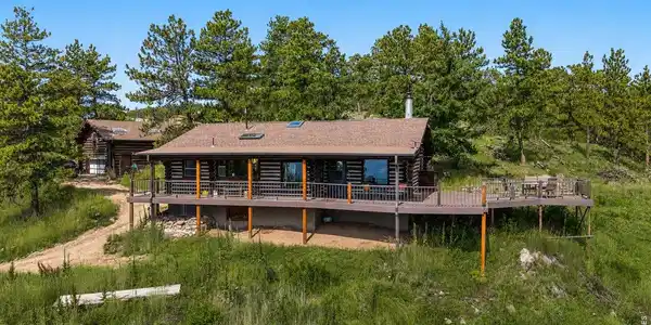 1327 Weaver Dr