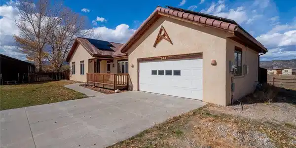 Image 3: Located minutes from downtown Salida, CO in prime location Image 3: Located minutes from downtown Salida, CO in prime location
