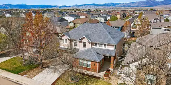 5017 Bella Vista