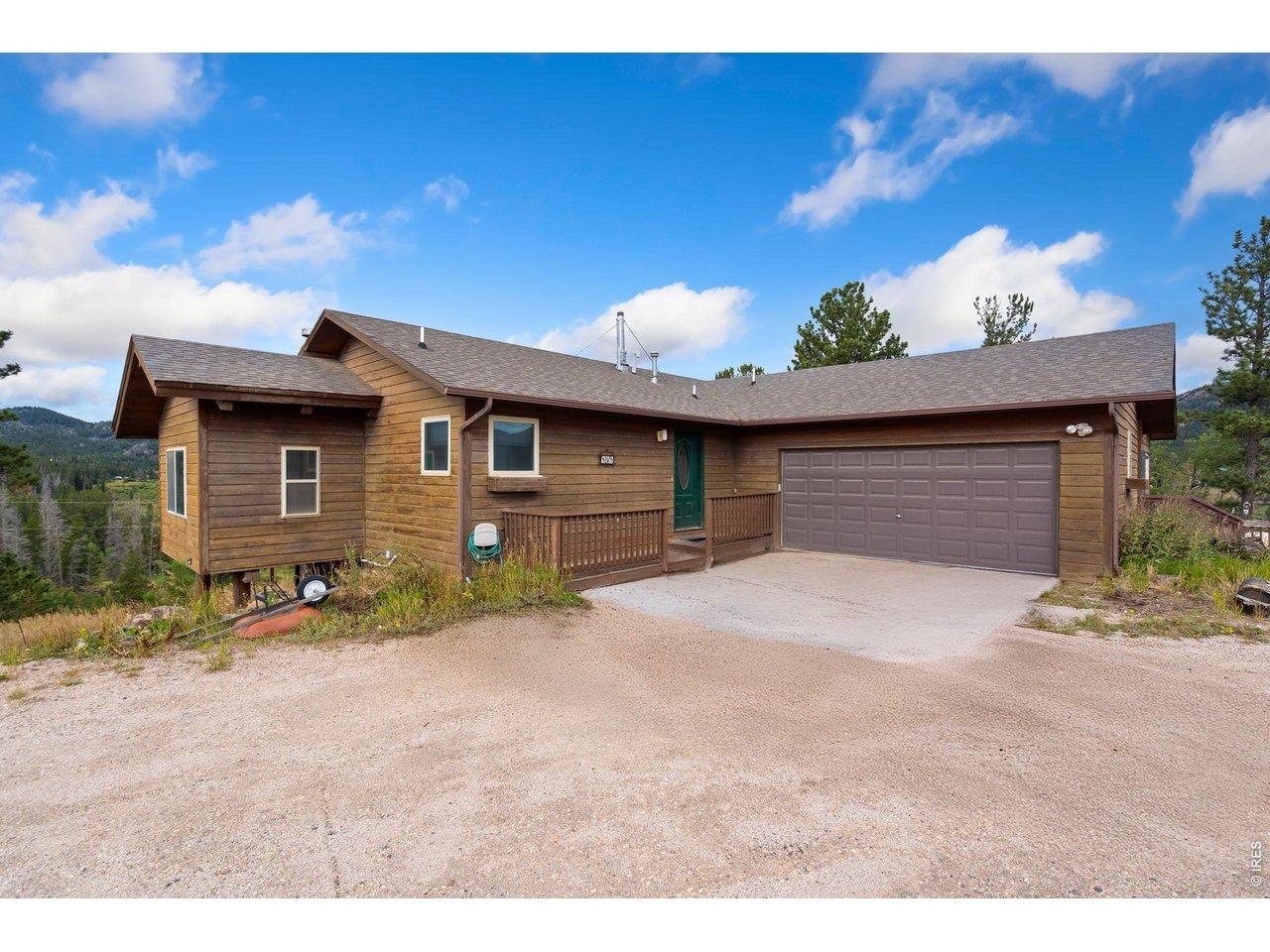 Image 2: Welcome to 141 Tami Road. Turnkey mountain living..... Image 2: Welcome to 141 Tami Road. Turnkey mountain living.....