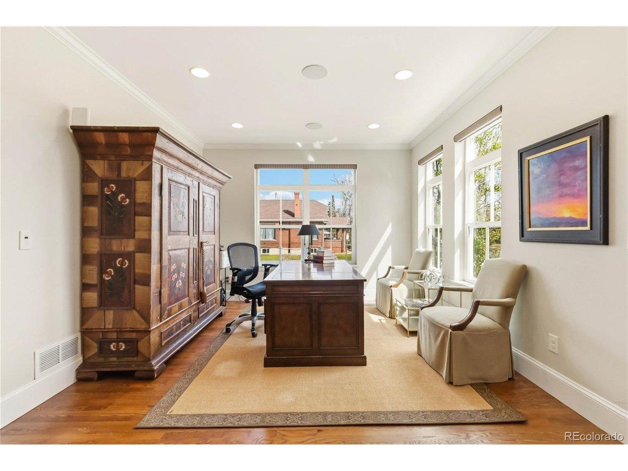 Image 2: Family Room / Office Image 2: Family Room / Office