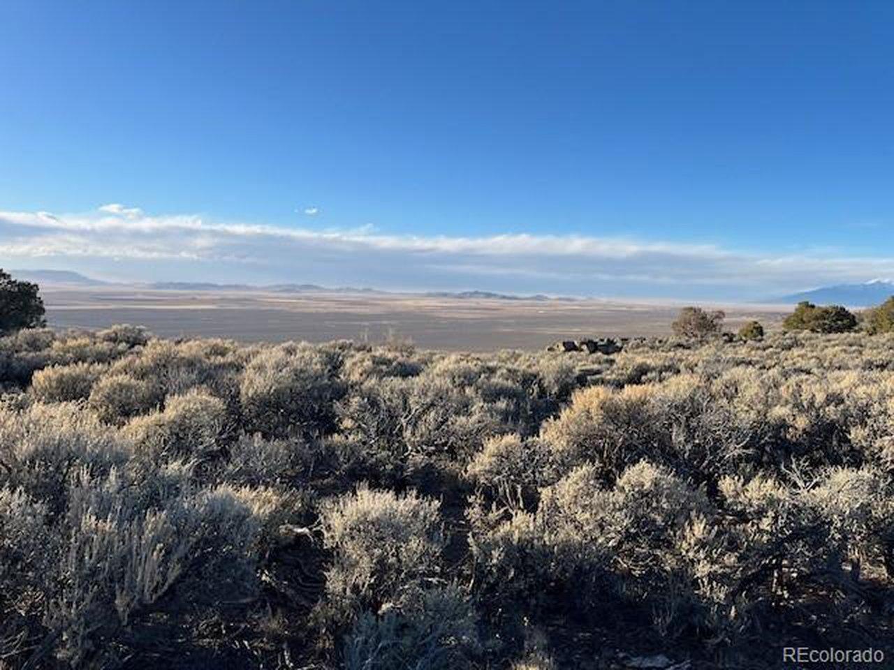 Image 4: Looking out over the San Luis Valley Image 4: Looking out over the San Luis Valley
