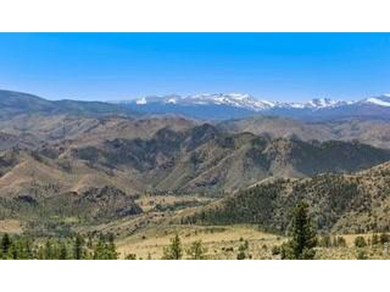 Image 2: Unparalleled Views of the Snow-Capped Mummy Range Image 2: Unparalleled Views of the Snow-Capped Mummy Range
