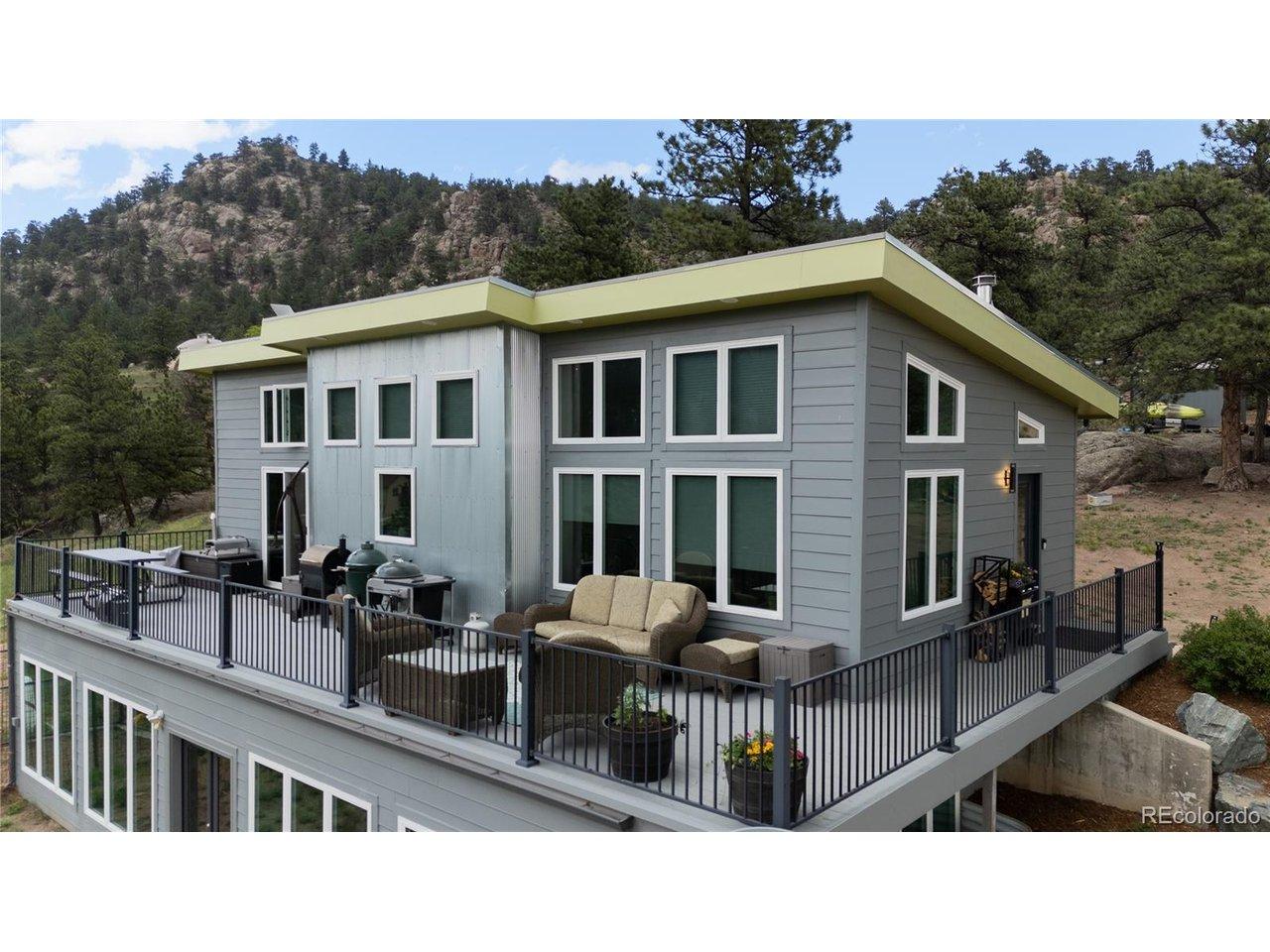 Image 3: Large entertaining deck for morning coffee or evening sunsets.