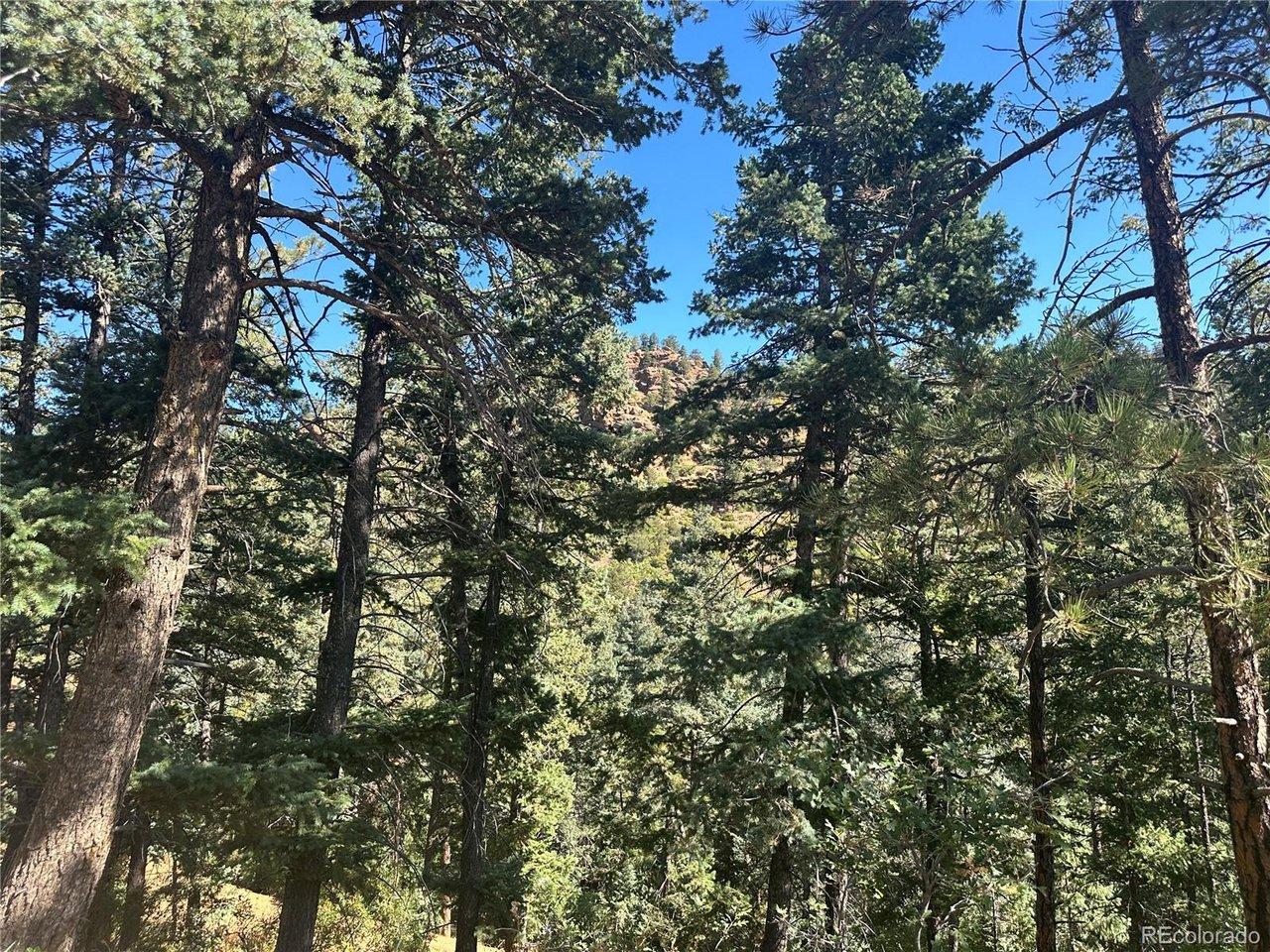 Image 4: Views of Sugarloaf Summit from the lot! Image 4: Views of Sugarloaf Summit from the lot!