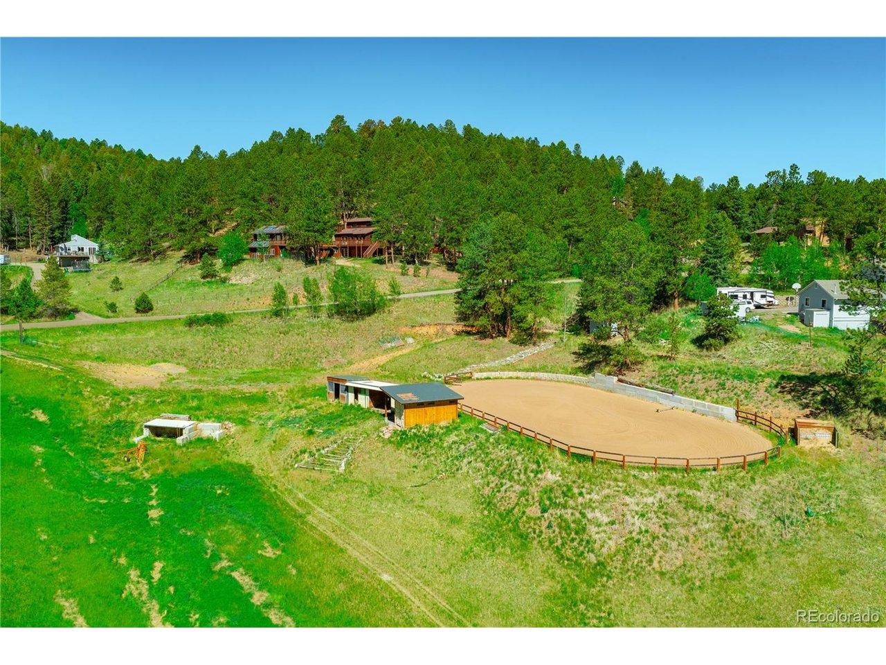 Image 4: Arena and Outbuildings Image 4: Arena and Outbuildings