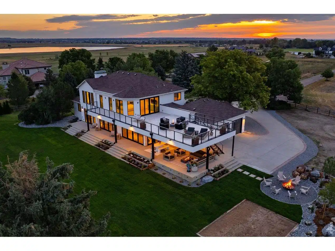 Image 1: Welcome to 6915 Goose Point Drive! Image 1: Welcome to 6915 Goose Point Drive!