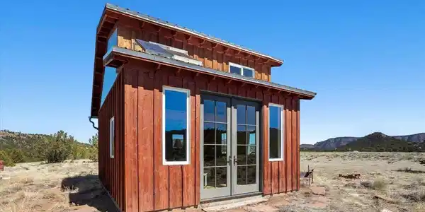 Image 3: Off-Grid Mountain Paradise lofted Cabin Image 3: Off-Grid Mountain Paradise lofted Cabin