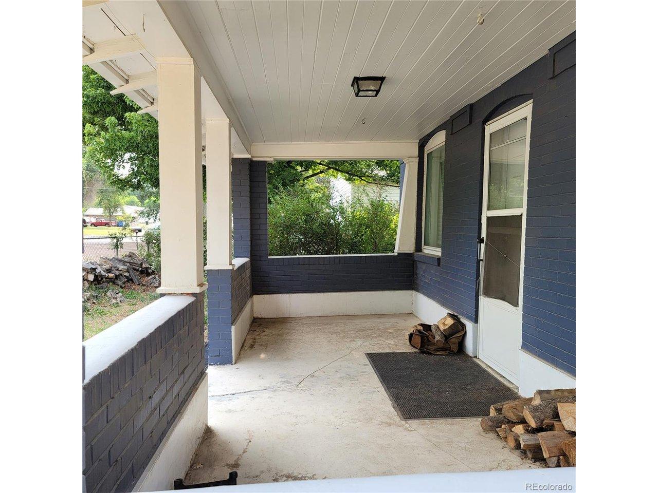 Image 2: Covered front porch Image 2: Covered front porch