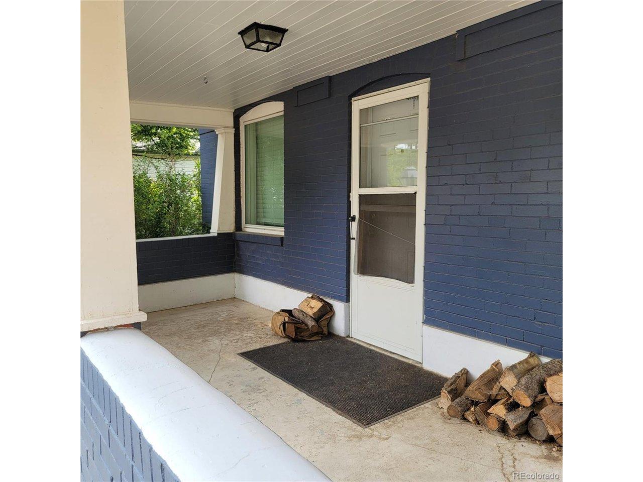 Image 3: Entry to home Image 3: Entry to home