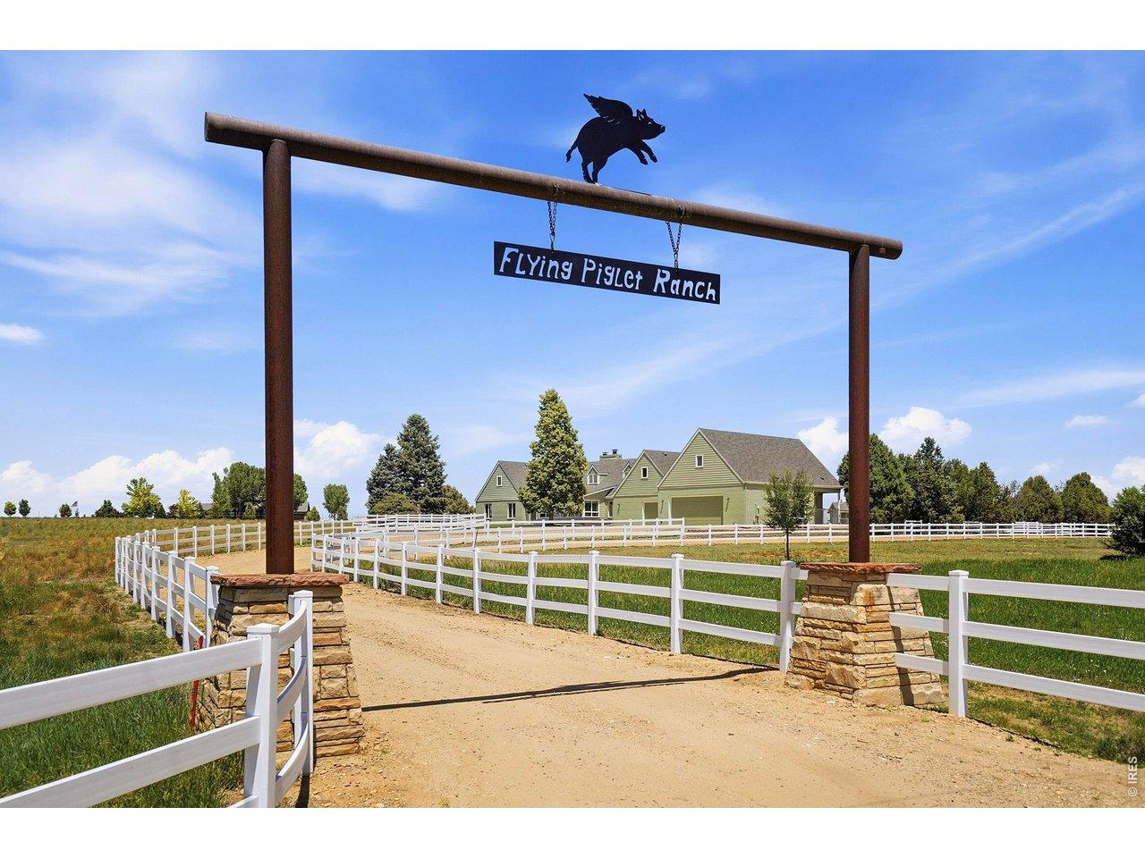 Image 2: Gate to your private 10-acre estate in Colorado Image 2: Gate to your private 10-acre estate in Colorado