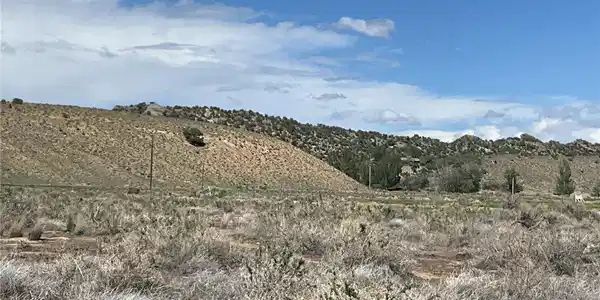 Image 4: Looking northeast Image 4: Looking northeast