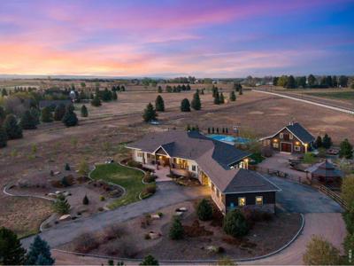 2418 Barry Ln