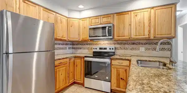 707 W 96th Ave