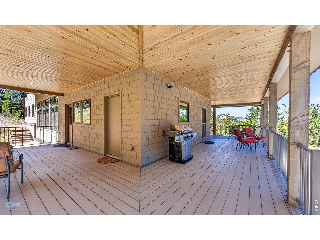 Image 4: Wrap Around Deck and Grill Image 4: Wrap Around Deck and Grill