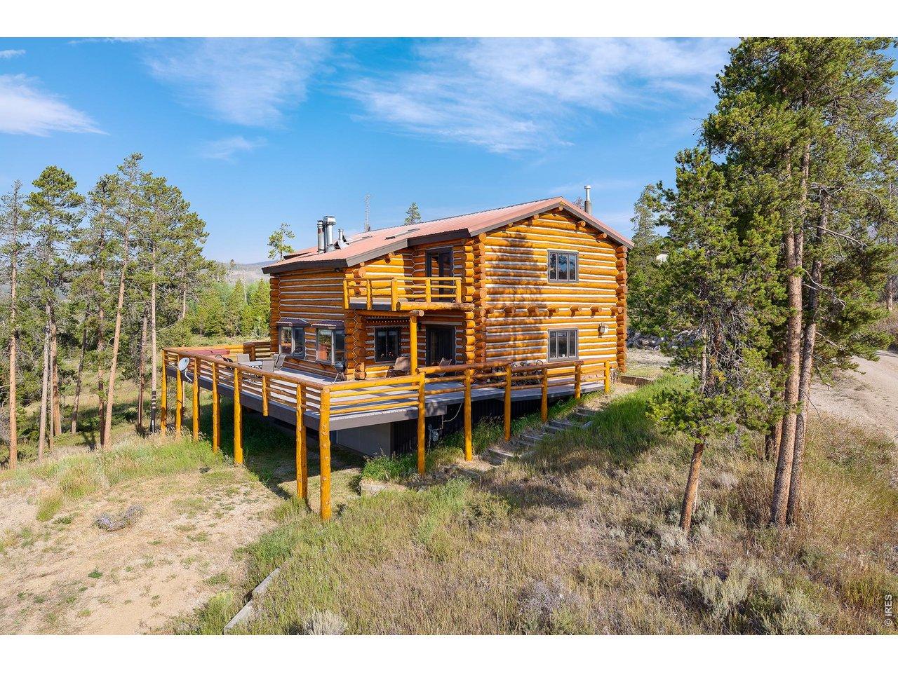 Image 1: Gorgeous lincoln log cabin with views and land. Wooded lot and multiple decks. Image 1: Gorgeous lincoln log cabin with views and land. Wooded lot and multiple decks.