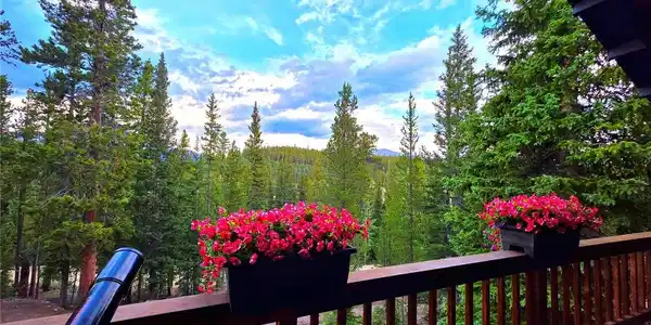 Image 3: Balcony has wonderful views Image 3: Balcony has wonderful views