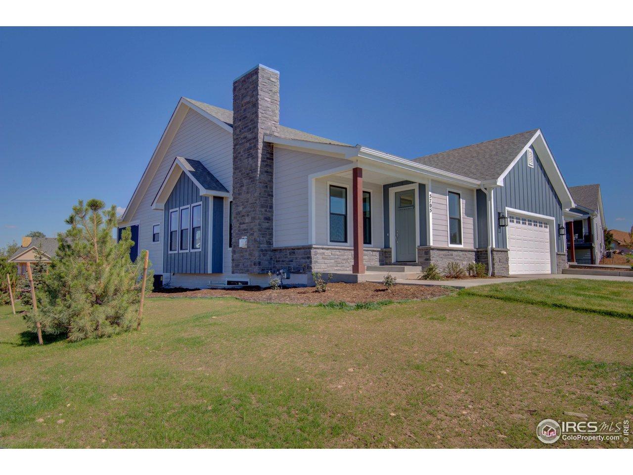 Image 4: Build a single-family home on both lots and leverage the space around you for added privacy Image 4: Build a single-family home on both lots and leverage the space around you for added privacy