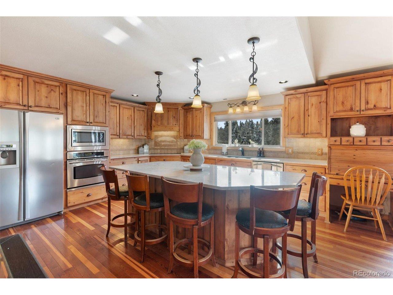 Image 2: Kitchen Image 2: Kitchen