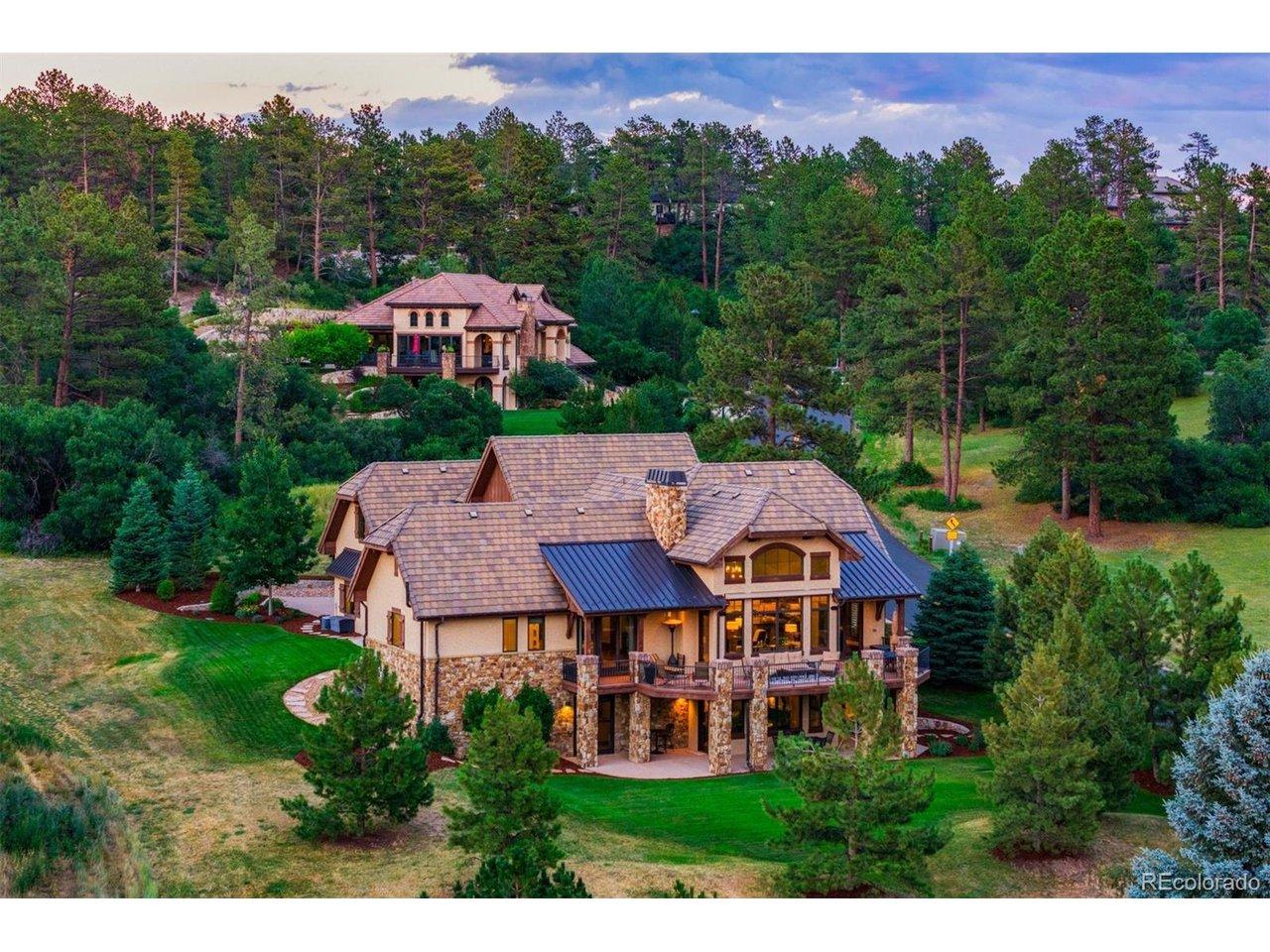 Image 3: With a design that emphasizes grandeur and comfort, this residence is both an entertainer's dream and a family haven. Image 3: With a design that emphasizes grandeur and comfort, this residence is both an entertainer's dream and a family haven.