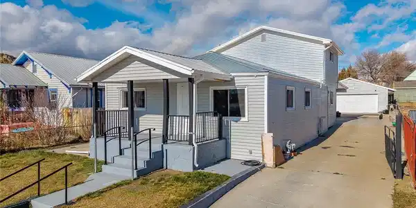 315 E Strong Ave