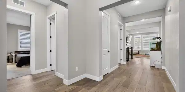 Image 4 Image 4