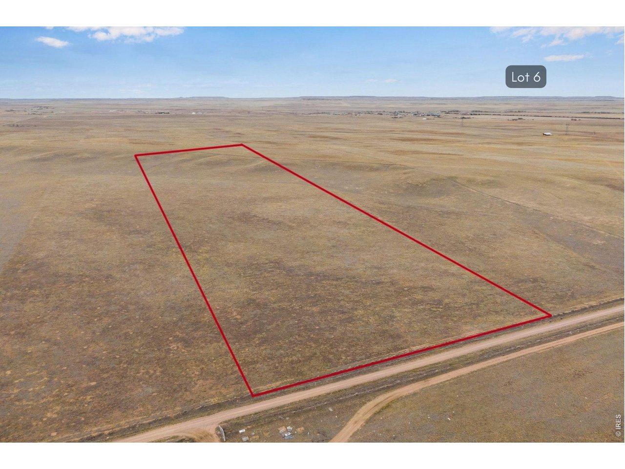 Image 2: Embrace the tranquility of Prairie living with panoramic Rocky Mountain views. Your dream home awaits in Carr, Colorado