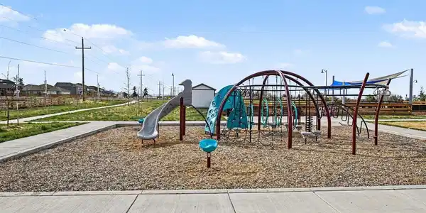 Image 3: Nearby Pocket Park - quick walk! Image 3: Nearby Pocket Park - quick walk!