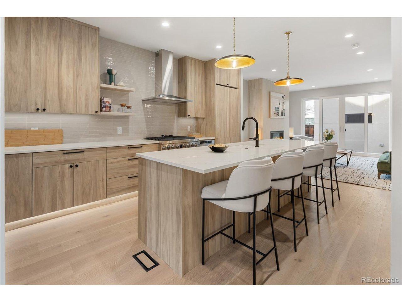 Image 3: Photo is from a recent build by the same builder