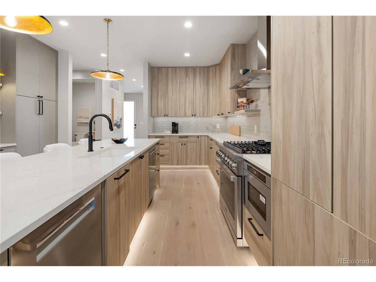 Image 4: Photo is from a recent build by the same builder