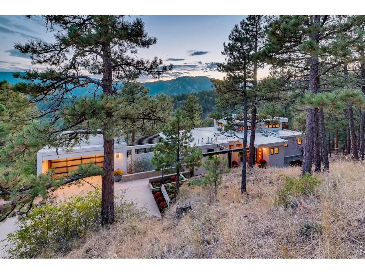 Image 2: In an exquisite, hard to replicate location so close to downtown Boulder Image 2: In an exquisite, hard to replicate location so close to downtown Boulder