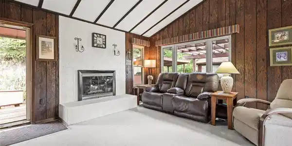 Image 3: Living Room Image 3: Living Room