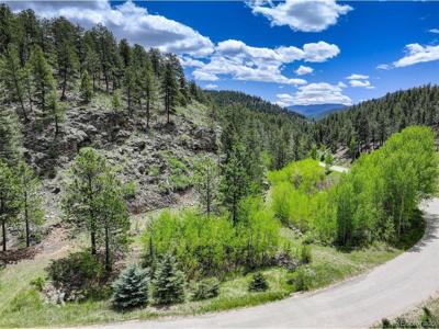 400 Crow Valley Rd