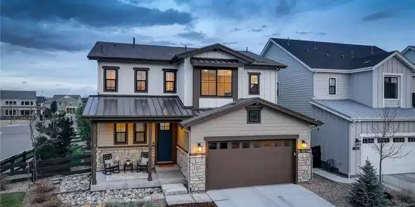 8956 Moondance Dr