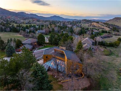 6 Blue Grouse Ridge Rd