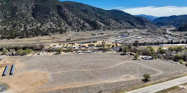Image 3: Looking East