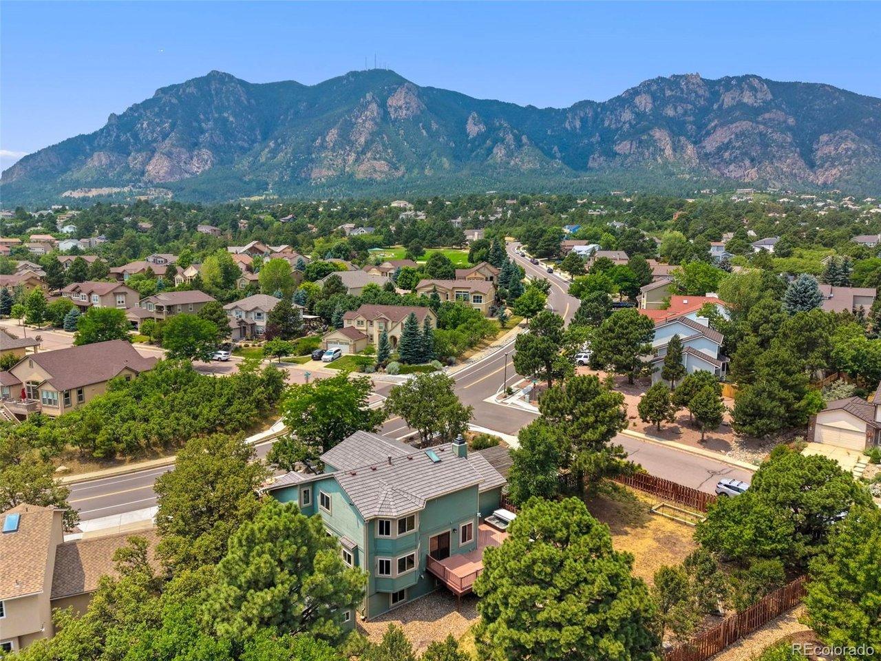 Image 4: Foothills of Cheyenne Mtn Image 4: Foothills of Cheyenne Mtn