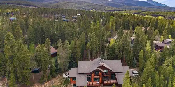 89 Snowshoe Cir