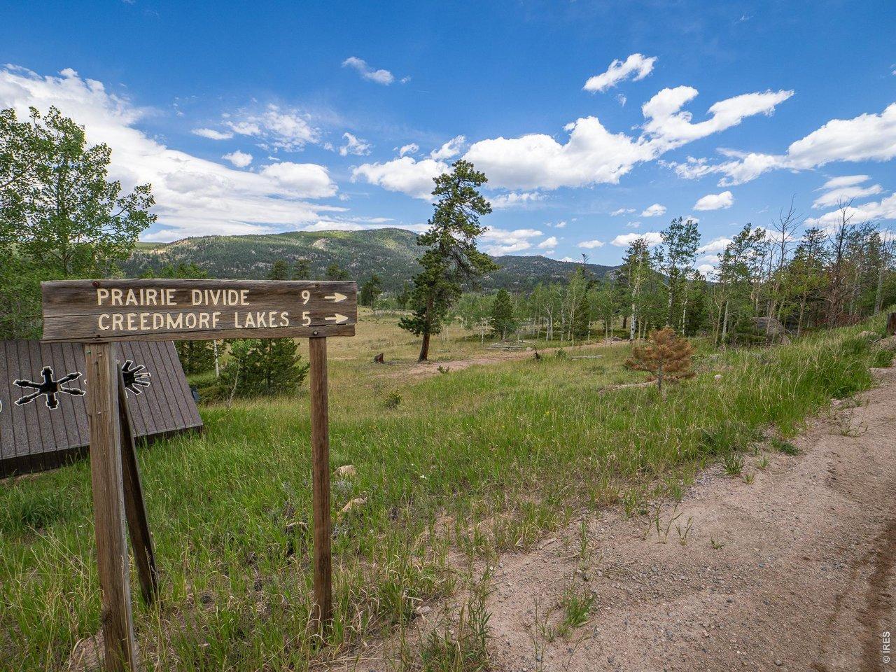Image 4: Property is located just off the county road for easy access year round.