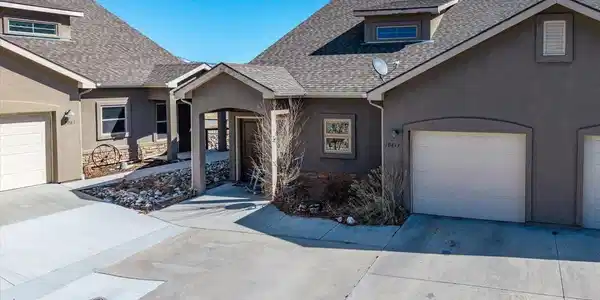 10433 Mesa View Ct