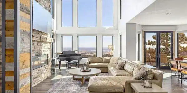 Image 4: Expansive picture windows capturing the views