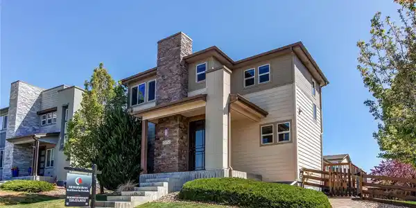 10152 Southlawn