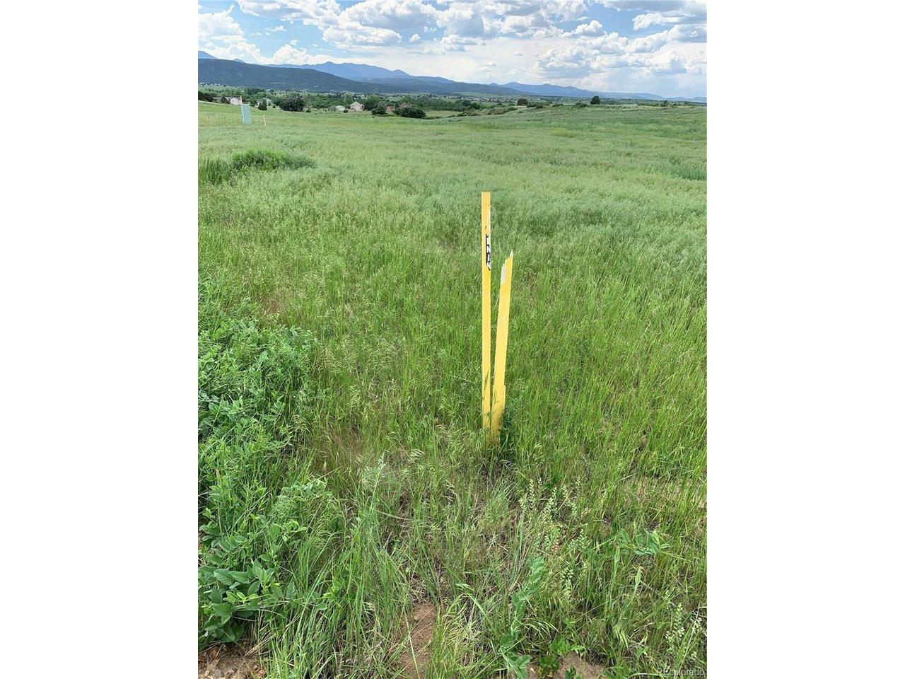Image 3: ROAD MARKER