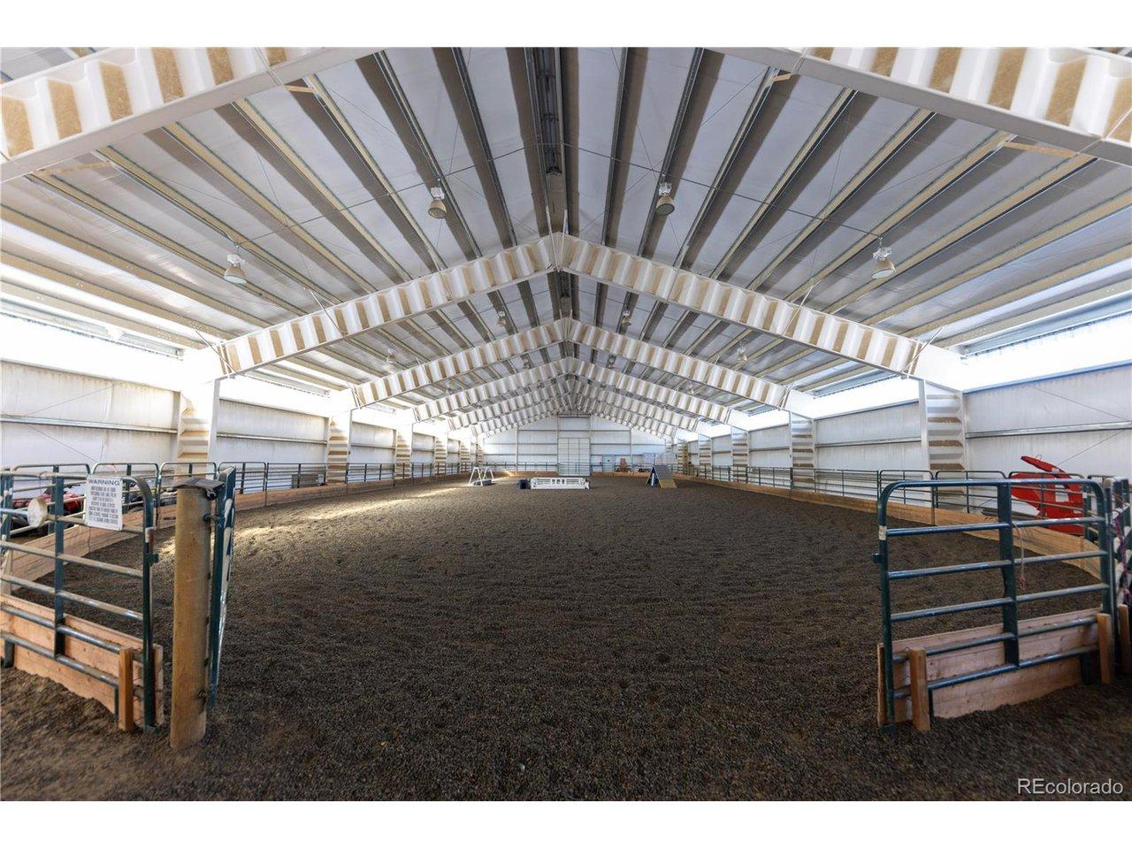 Image 3: Indoor arena