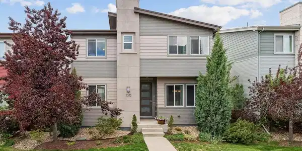 3370 Cranston Cir