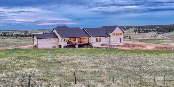 Image 3: Set on 6.69 acres --- elevated Colorado luxury living! Image 3: Set on 6.69 acres --- elevated Colorado luxury living!