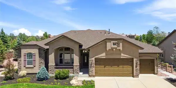 Image 2: Front of Home Image 2: Front of Home