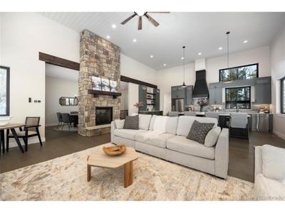 801 Overlook Dr