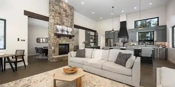 801 Overlook Dr